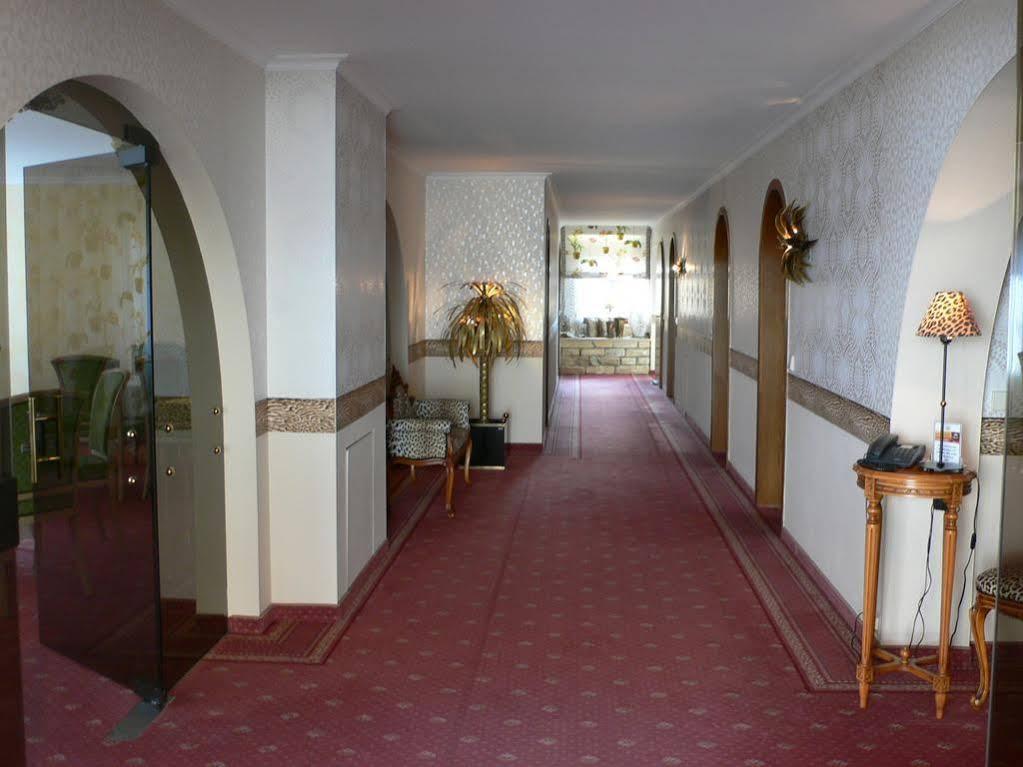 Hotel-Restaurant Arneggers Adler Tiefenbronn Zewnętrze zdjęcie