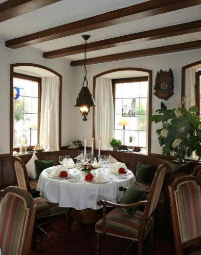 Hotel-Restaurant Arneggers Adler Tiefenbronn Zewnętrze zdjęcie