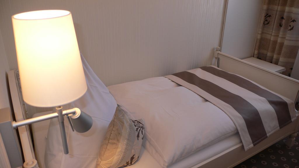 Hotel-Restaurant Arneggers Adler Tiefenbronn Zewnętrze zdjęcie