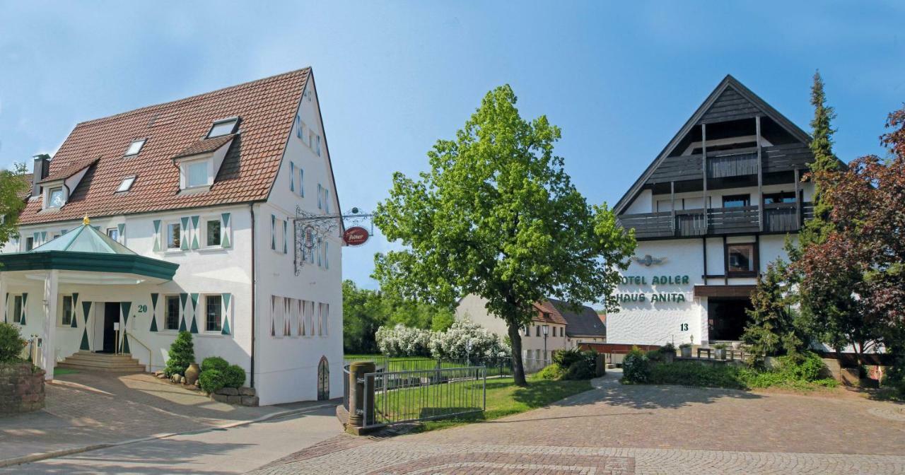 Hotel-Restaurant Arneggers Adler Tiefenbronn Zewnętrze zdjęcie